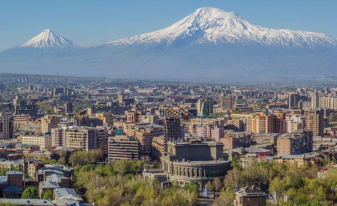 Yerevan_Mt._Ararat.JPG